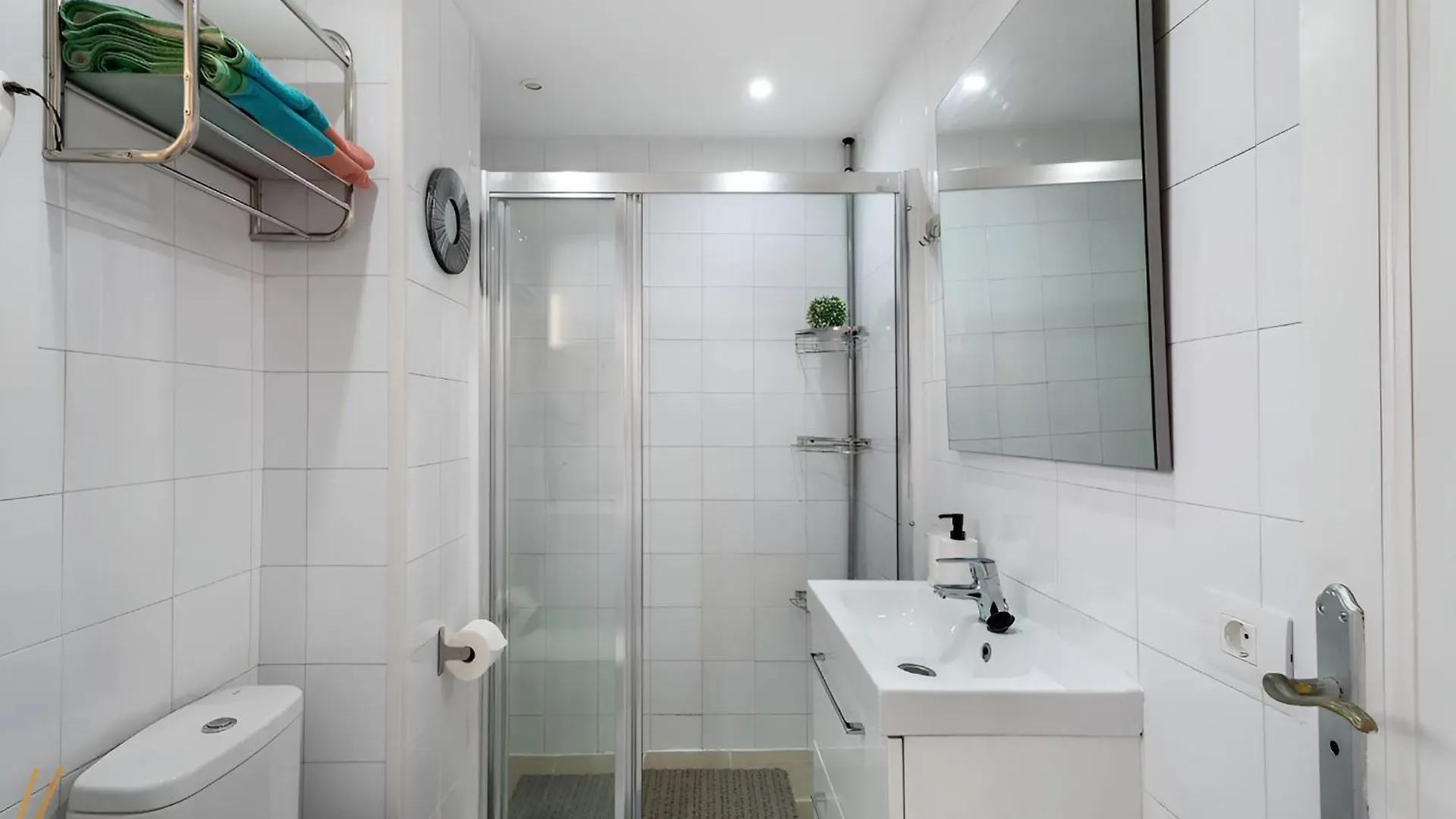 Apartamento En Playa De Las Americas, Torre Del Sol Spain