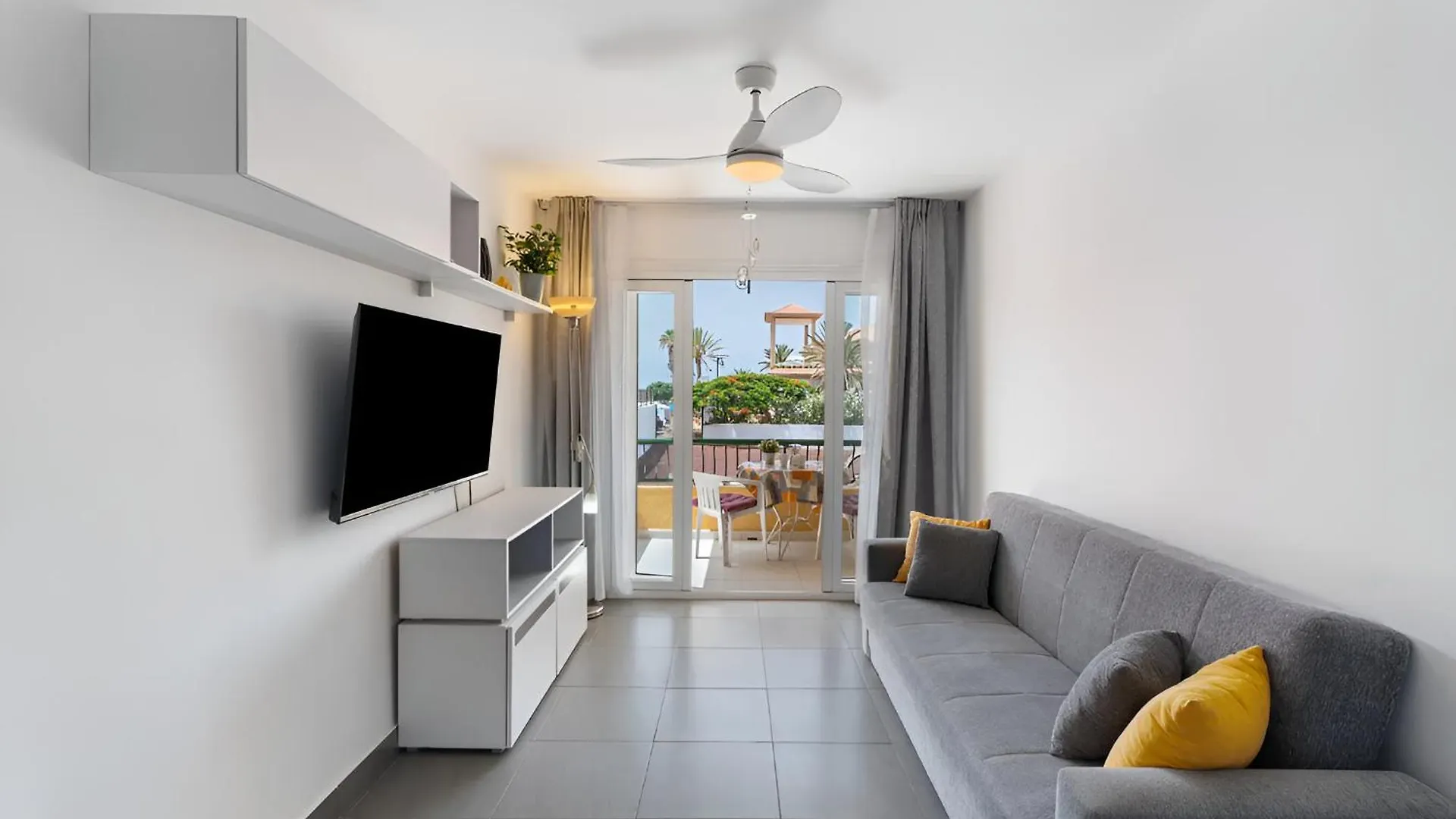 Apartamento En Playa De Las Americas, Torre Del Sol